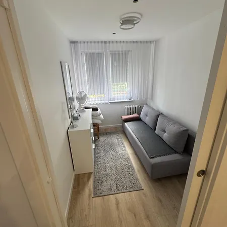 شقة Mieszkanie Przy Ergo Arenie